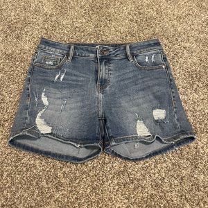 2FOR$10 
Buffalo Lexi semi hi short stretch size 28